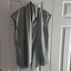 Elegant Gray Sleeveless Top